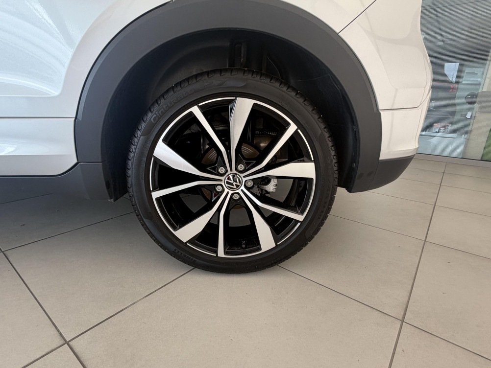Acheter Volkswagen T-Cross T-Cross 1.0 TSI 116 Start/Stop DSG7 R-Line Edition 5p occasion dans les concessions du Groupe Faurie