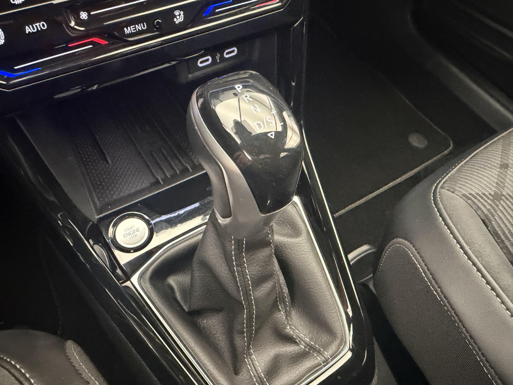 Acheter Volkswagen T-Cross T-Cross 1.0 TSI 116 Start/Stop DSG7 R-Line Edition 5p occasion dans les concessions du Groupe Faurie