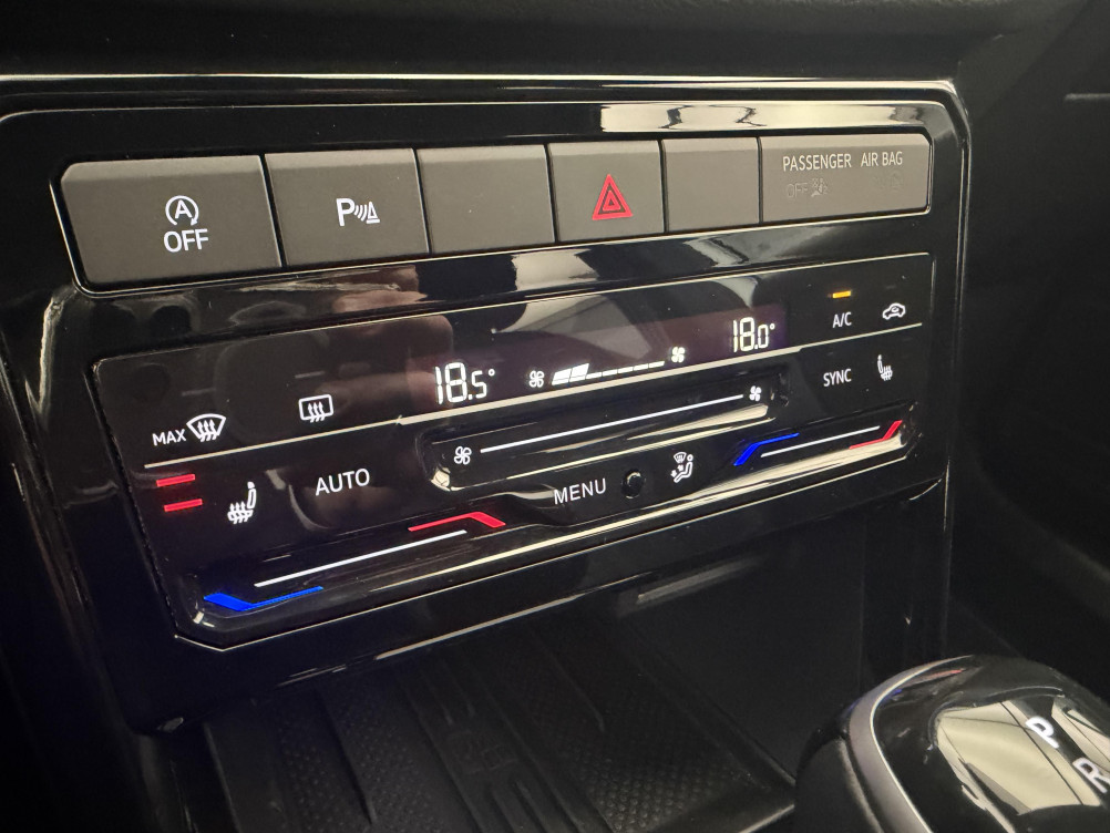 Acheter Volkswagen T-Cross T-Cross 1.0 TSI 116 Start/Stop DSG7 R-Line Edition 5p occasion dans les concessions du Groupe Faurie