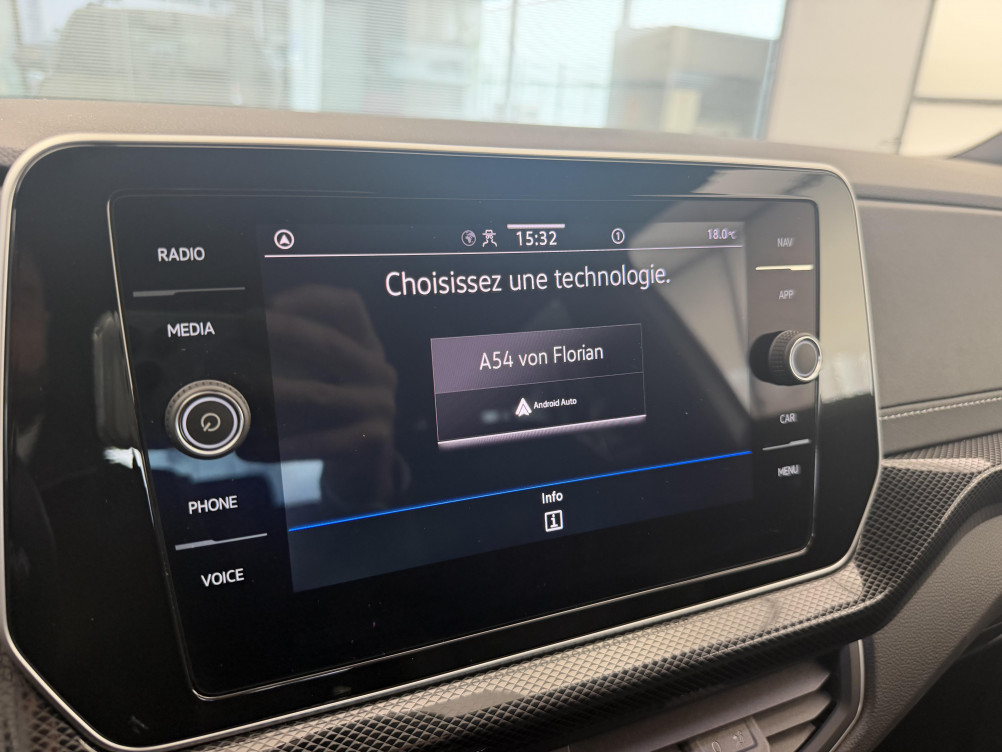 Acheter Volkswagen T-Cross T-Cross 1.0 TSI 116 Start/Stop DSG7 R-Line Edition 5p occasion dans les concessions du Groupe Faurie