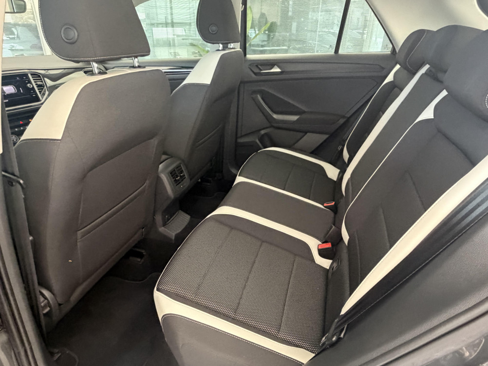 Acheter Volkswagen T-Roc T-Roc 1.5 TSI 150 EVO Start/Stop BVM6 Carat 5p occasion dans les concessions du Groupe Faurie