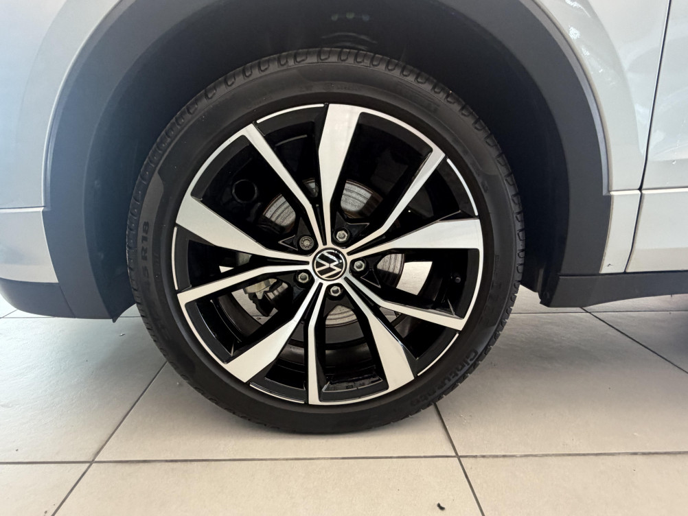 Acheter Volkswagen T-Cross T-Cross 1.0 TSI 116 Start/Stop DSG7 R-Line Edition 5p occasion dans les concessions du Groupe Faurie
