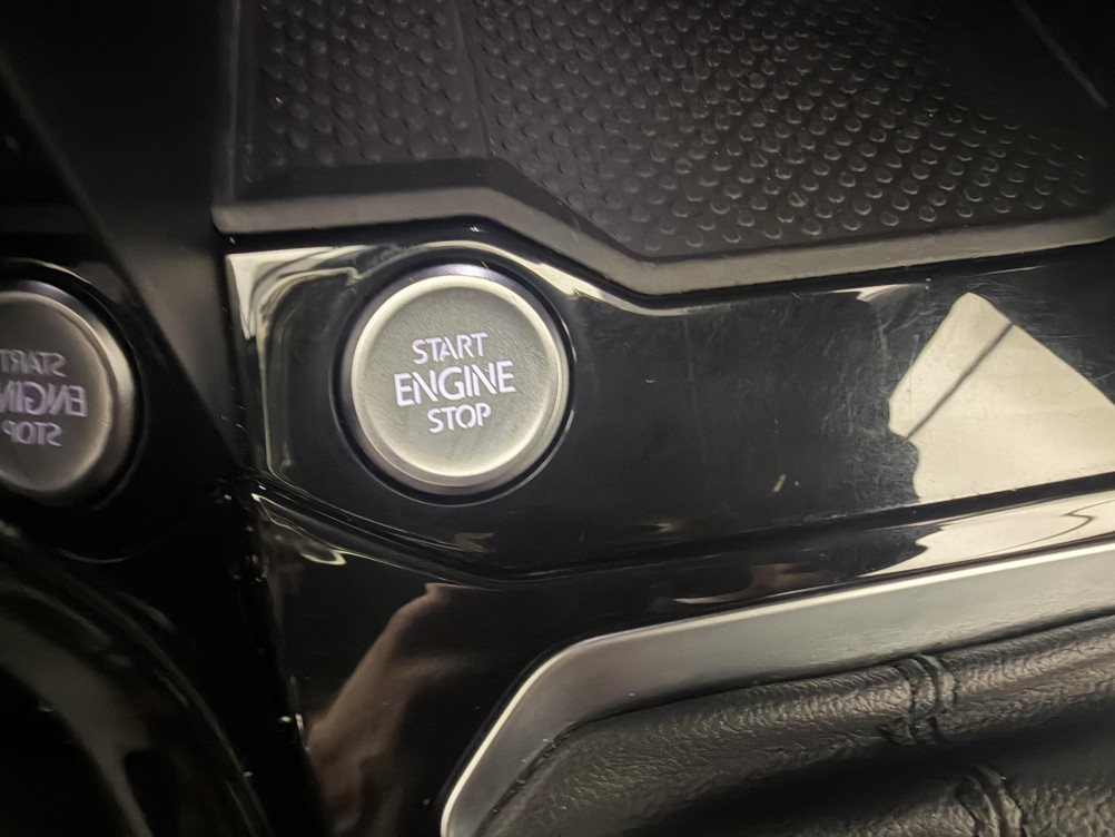 Acheter Volkswagen T-Roc T-Roc 1.5 TSI EVO2 150 Start/Stop DSG7 R-Line 5p occasion dans les concessions du Groupe Faurie