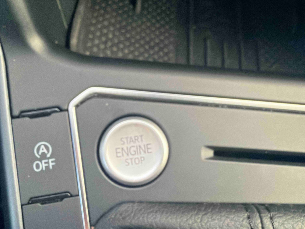 Acheter Volkswagen Taigo Taigo 1.0 TSI 116 DSG7 R-Line Edition 5p occasion dans les concessions du Groupe Faurie