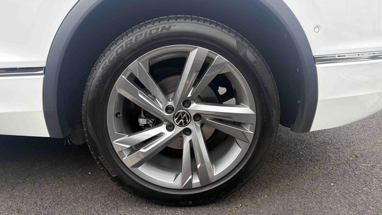 Acheter Volkswagen Tiguan Allspace Tiguan Allspace 2.0 TDI 150ch DSG7 R-Line 5p occasion dans les concessions du Groupe Faurie