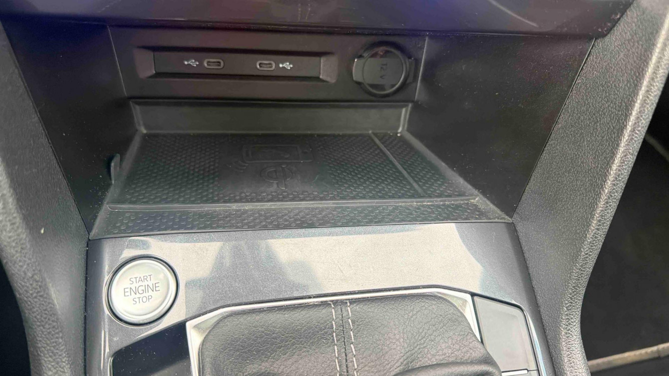 Acheter Volkswagen Tiguan Allspace Tiguan Allspace 2.0 TDI 150ch DSG7 R-Line 5p occasion dans les concessions du Groupe Faurie