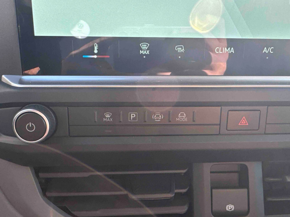 Acheter Volkswagen Transporter TRANSPORTER PROCAB CLOISON L L1H1 2.0 TDI 150 BVA8 BUSINESS 4p neuf dans les concessions du Groupe Faurie