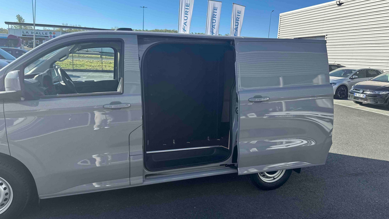 Acheter Volkswagen Transporter TRANSPORTER PROCAB CLOISON L L1H1 2.0 TDI 150 BVA8 BUSINESS 4p neuf dans les concessions du Groupe Faurie