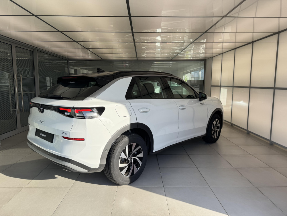 Acheter Volkswagen T-Roc T-Roc 1.5 eTSI EVO2 Hybrid 116 ch DSG7 Life 5p neuf dans les concessions du Groupe Faurie