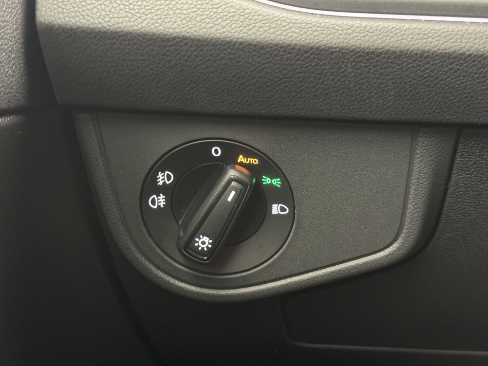 Acheter Volkswagen Polo Polo 1.0 TSI 116 S&S DSG7 R-Line Edition 5p neuf dans les concessions du Groupe Faurie