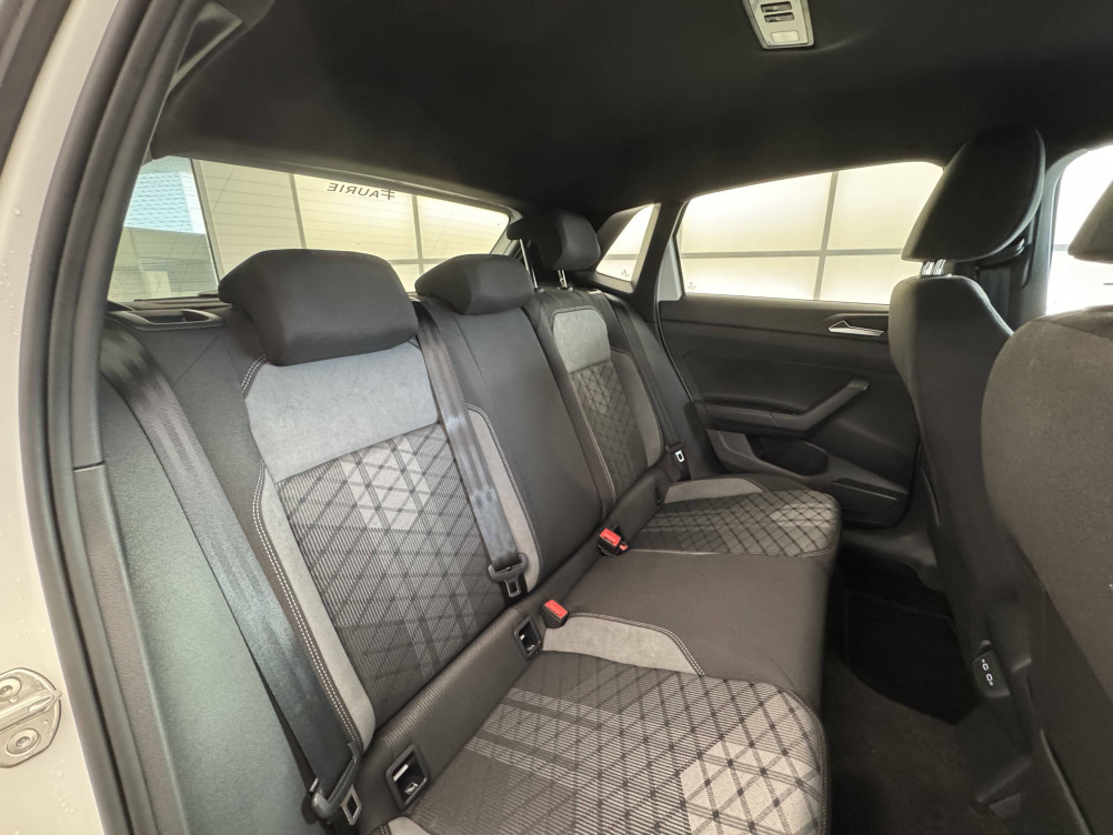 Acheter Volkswagen Polo Polo 1.0 TSI 116 S&S DSG7 R-Line Edition 5p neuf dans les concessions du Groupe Faurie