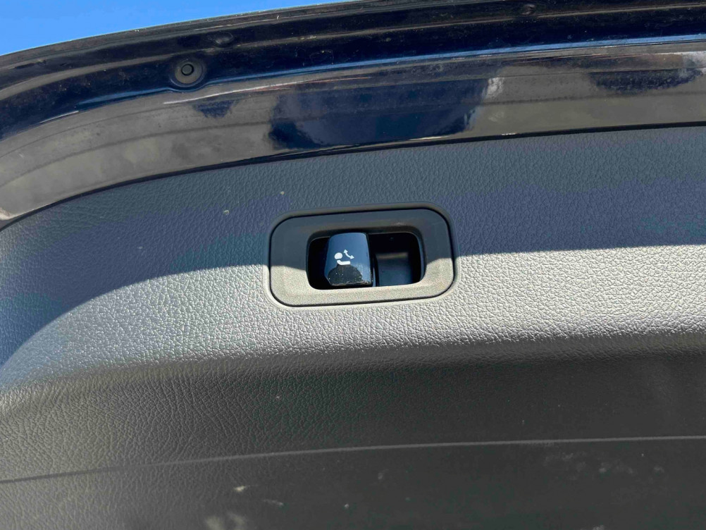 Acheter Mercedes GLC GLC 400 e 9G-Tronic 4Matic AMG Line 5p occasion dans les concessions du Groupe Faurie