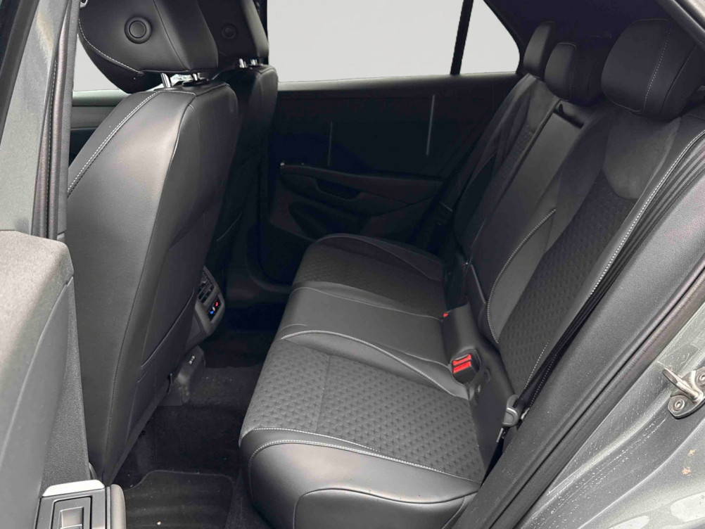 Acheter Volkswagen T-Roc T-Roc 1.5 eTSI EVO2 Hybrid 150 ch DSG7 R-Line 5p neuf dans les concessions du Groupe Faurie