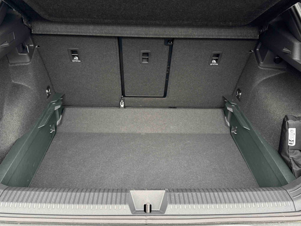 Acheter Volkswagen T-Roc T-Roc 1.5 eTSI EVO2 Hybrid 150 ch DSG7 R-Line 5p neuf dans les concessions du Groupe Faurie