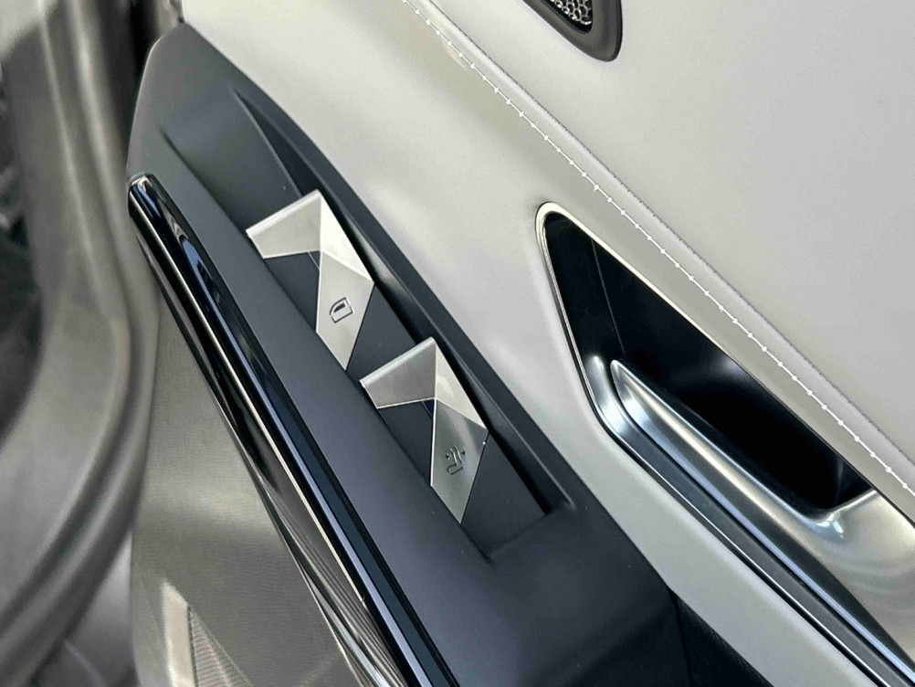 Acheter Ds DS7 DS 7 Hybride Rechargeable E-Tense 360 EAT8 4x4 Opera 5p occasion dans les concessions du Groupe Faurie