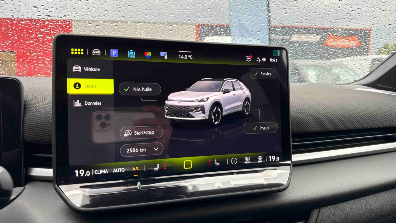 Acheter Volkswagen T-Roc T-Roc 1.5 eTSI EVO2 Hybrid 150 ch DSG7 R-Line 5p neuf dans les concessions du Groupe Faurie