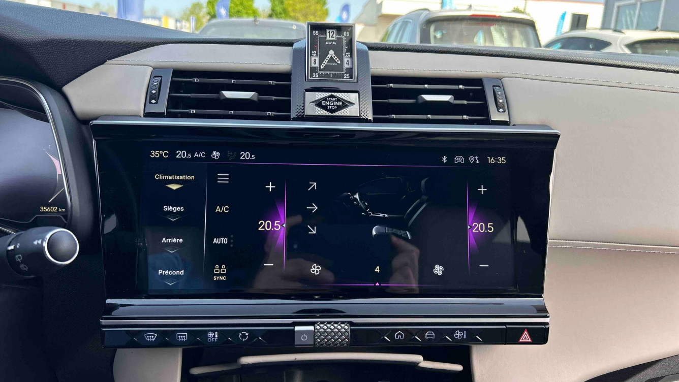 Acheter Ds DS7 DS 7 Hybride Rechargeable E-Tense 360 EAT8 4x4 Opera 5p occasion dans les concessions du Groupe Faurie