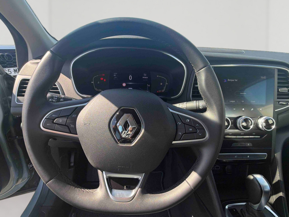 Acheter Renault Megane 4 Mégane IV Berline Blue dCi 115 EDC Business 5p occasion dans les concessions du Groupe Faurie