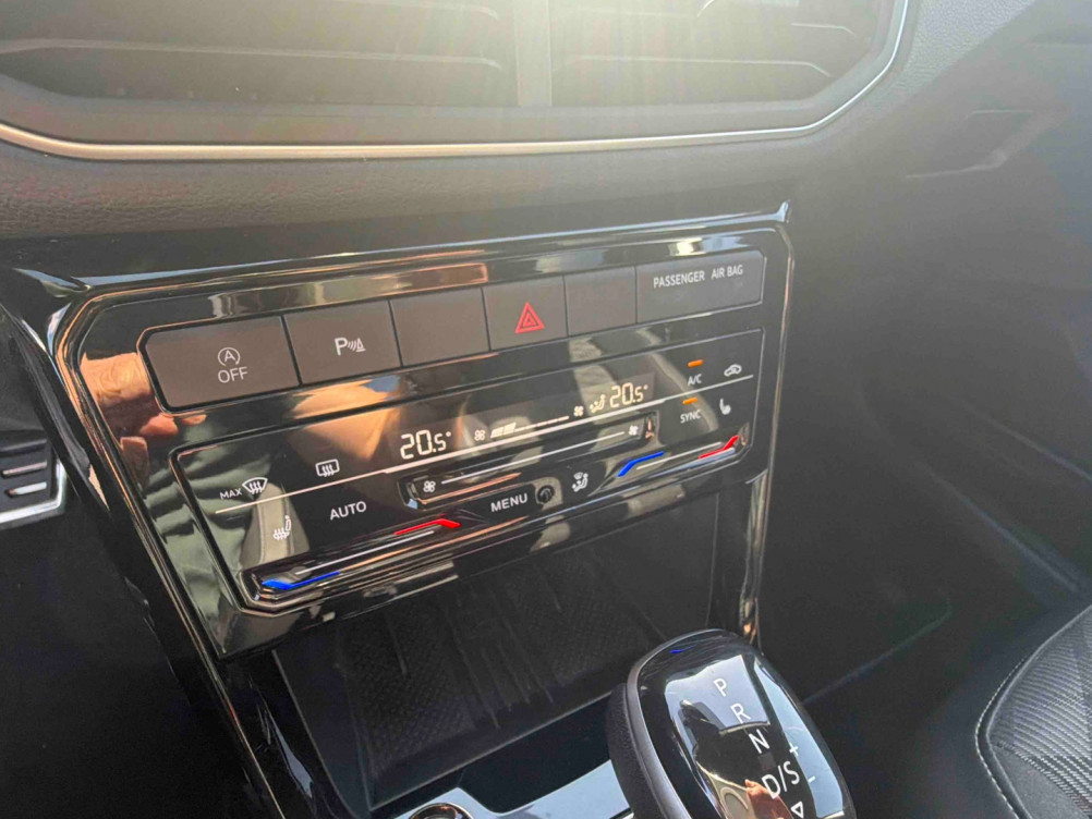 Acheter Volkswagen T-Cross T-Cross 1.0 TSI 116 Start/Stop DSG7 R-Line Edition 5p occasion dans les concessions du Groupe Faurie