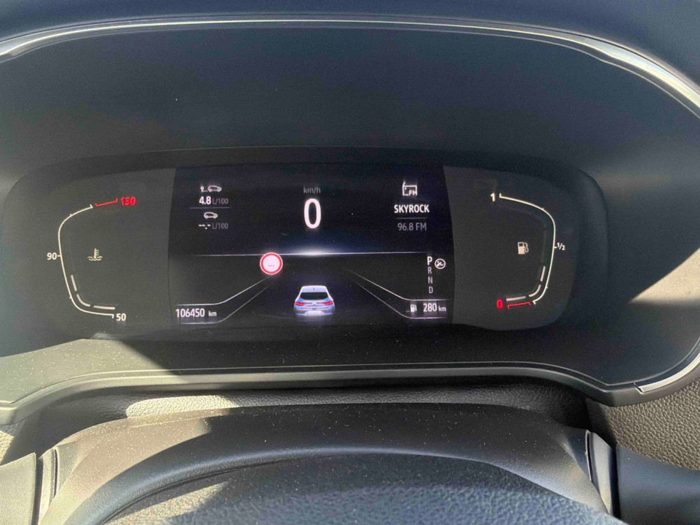 Acheter Renault Megane 4 Mégane IV Berline Blue dCi 115 EDC Business 5p occasion dans les concessions du Groupe Faurie