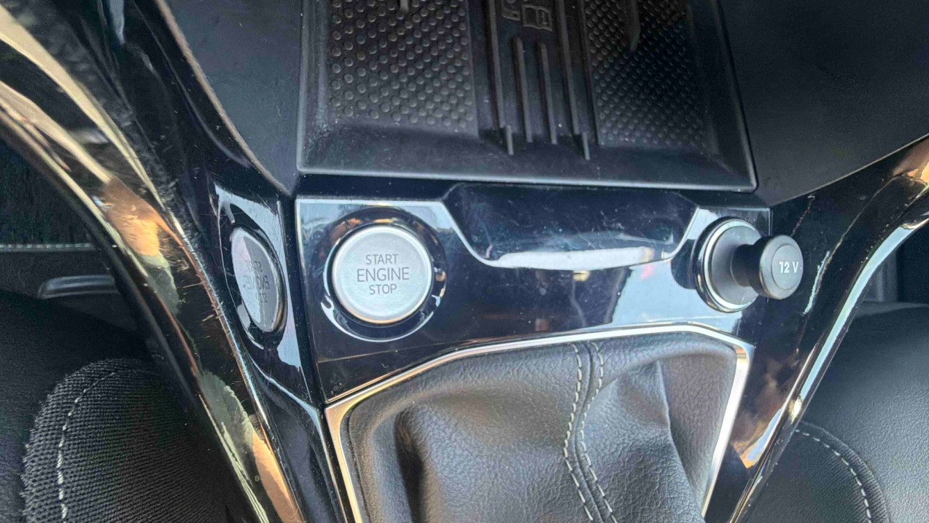 Acheter Volkswagen T-Cross T-Cross 1.0 TSI 116 Start/Stop DSG7 R-Line Edition 5p occasion dans les concessions du Groupe Faurie