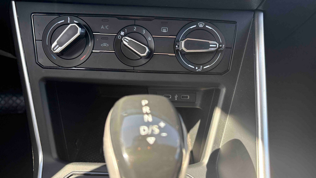 Acheter Volkswagen Polo Polo 1.0 TSI 95 S&S DSG7 VW Edition 5p occasion dans les concessions du Groupe Faurie