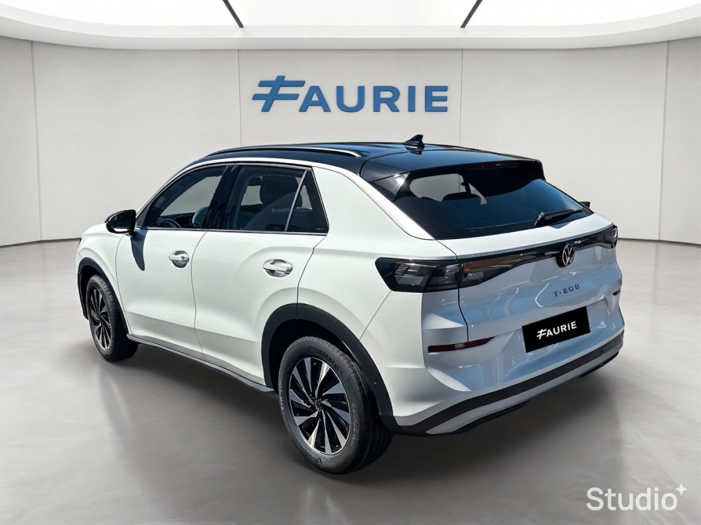 Acheter Volkswagen T-Roc T-Roc 1.5 eTSI EVO2 Hybrid 116 ch DSG7 Life 5p neuf dans les concessions du Groupe Faurie