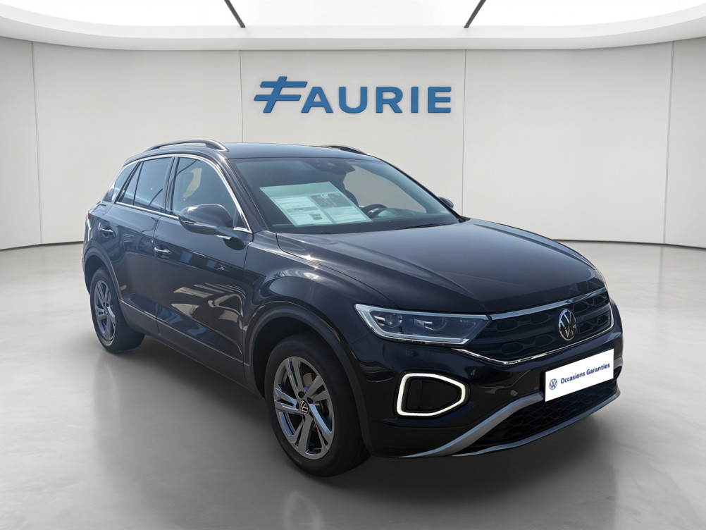 Acheter Volkswagen T-Roc T-Roc 1.5 TSI EVO2 150 Start/Stop DSG7 VW Edition 5p occasion dans les concessions du Groupe Faurie