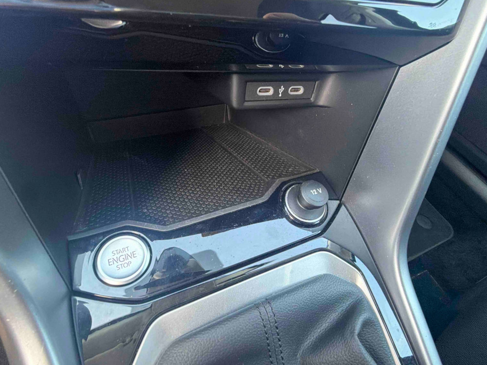 Acheter Volkswagen T-Roc T-Roc 1.5 TSI EVO2 150 Start/Stop DSG7 VW Edition 5p occasion dans les concessions du Groupe Faurie