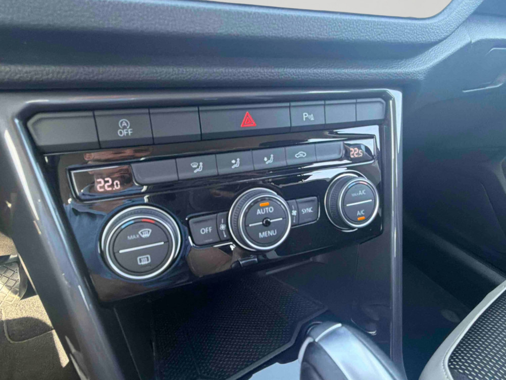 Acheter Volkswagen T-Roc T-Roc 1.5 TSI 150 EVO Start/Stop DSG7 Carat Exclusive 5p occasion dans les concessions du Groupe Faurie