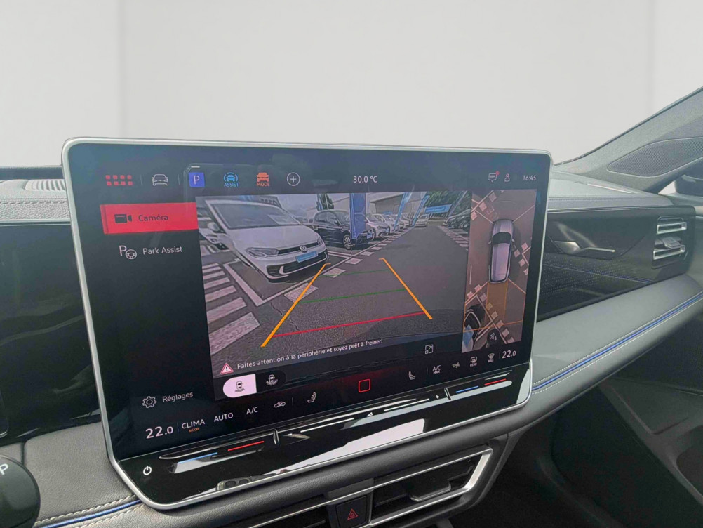 Acheter Volkswagen Tiguan Tiguan 1.5 eTSI 150ch DSG7 R-Line 5p occasion dans les concessions du Groupe Faurie