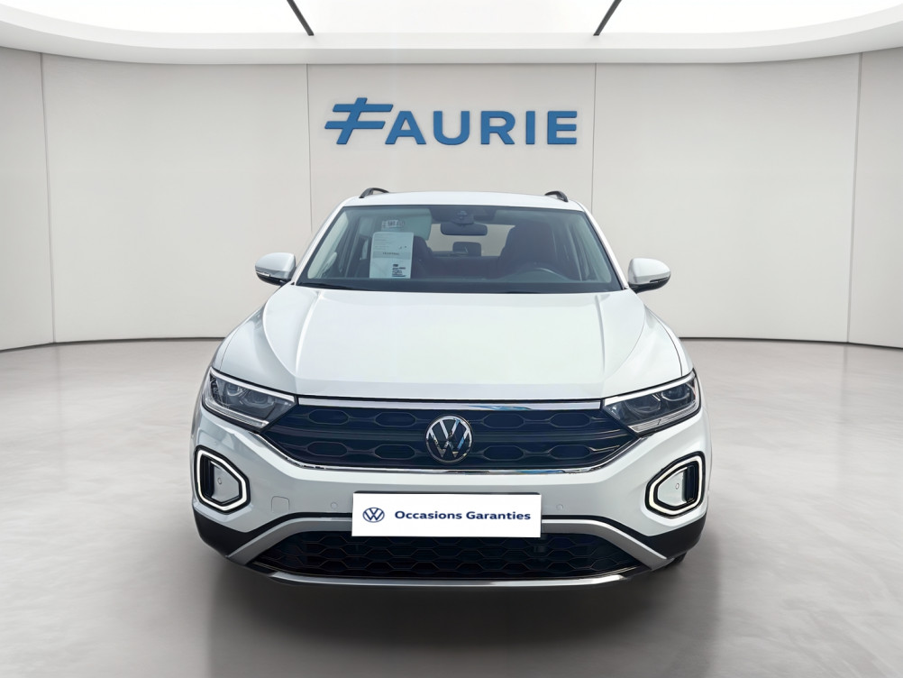 Acheter Volkswagen T-Roc T-Roc 1.0 TSI 110 Start/Stop BVM6 Life 5p occasion dans les concessions du Groupe Faurie