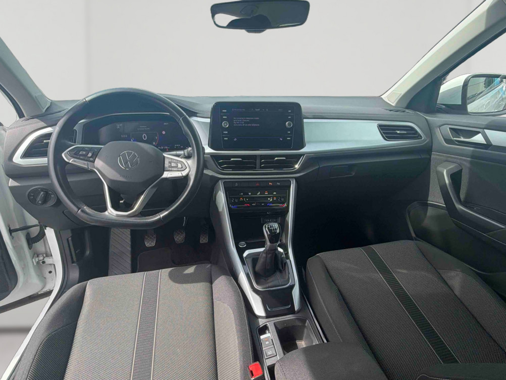 Acheter Volkswagen T-Roc T-Roc 1.0 TSI 110 Start/Stop BVM6 Life 5p occasion dans les concessions du Groupe Faurie