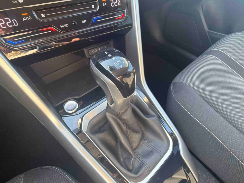 Acheter Volkswagen T-Roc T-Roc 1.5 TSI EVO 150 Start/Stop DSG7 Life Plus 5p occasion dans les concessions du Groupe Faurie