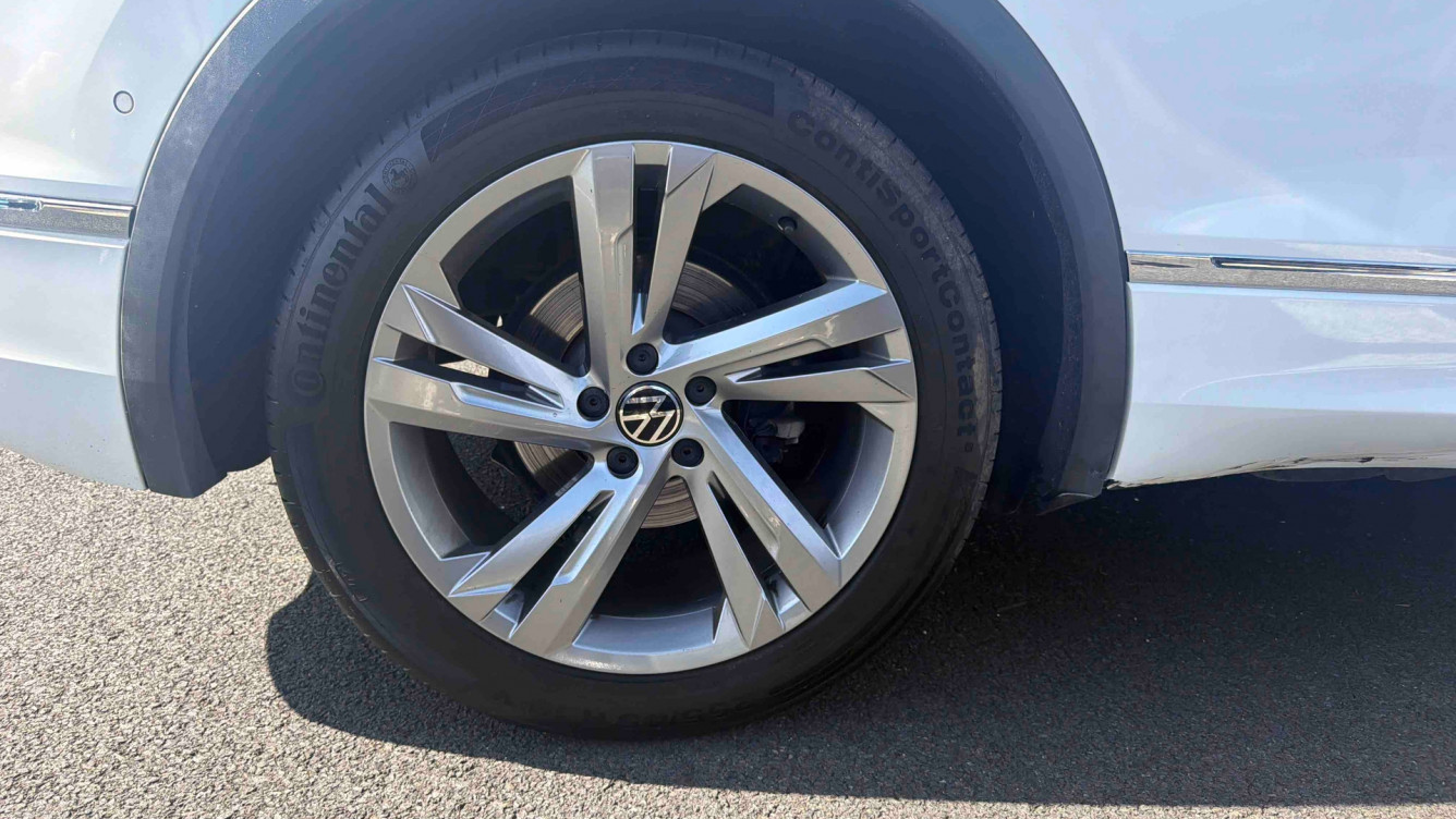 Acheter Volkswagen Tiguan Tiguan 2.0 TDI 150ch DSG7 R-Line 5p occasion dans les concessions du Groupe Faurie