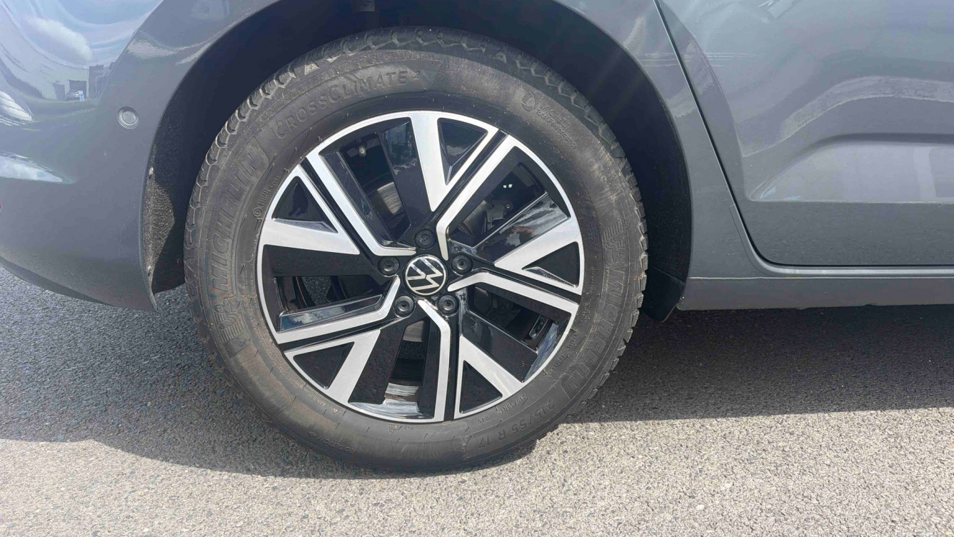 Acheter Volkswagen Touran Touran 2.0 TDI 150 DSG7 7pl Carat 5p occasion dans les concessions du Groupe Faurie