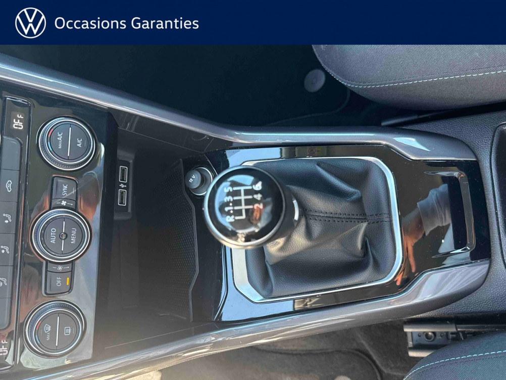 Acheter Volkswagen T-Roc T-Roc 1.0 TSI 115 Start/Stop BVM6 IQ.Drive 5p occasion dans les concessions du Groupe Faurie