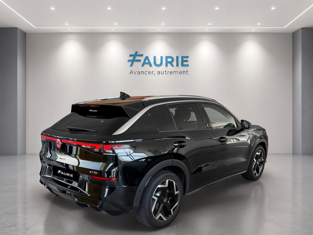 Acheter Volkswagen T-Roc T-Roc 1.5 eTSI EVO2 Hybrid 150 ch DSG7 R-Line 5p neuf dans les concessions du Groupe Faurie