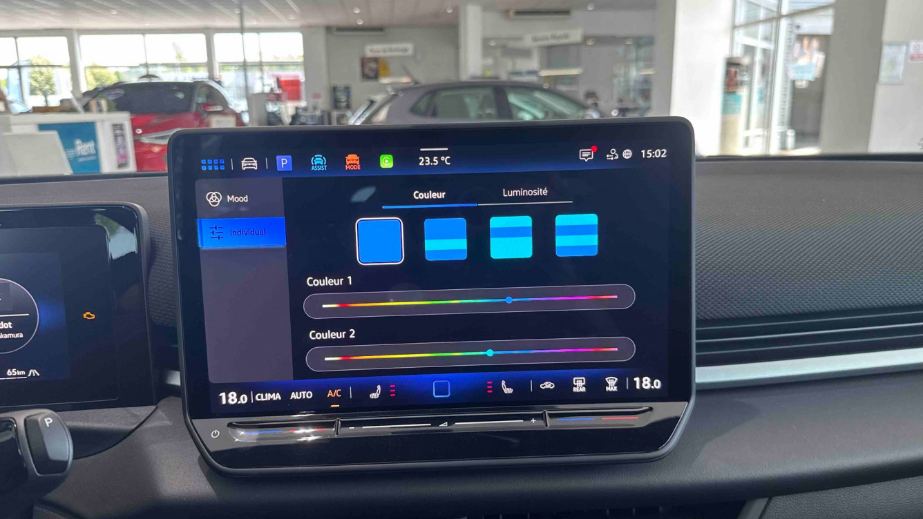 Acheter Volkswagen T-Roc T-Roc 1.5 eTSI EVO2 Hybrid 150 ch DSG7 R-Line 5p neuf dans les concessions du Groupe Faurie