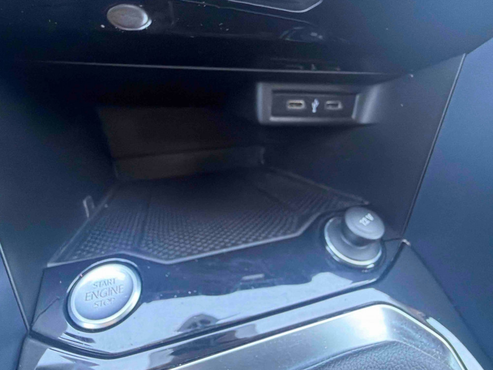 Acheter Volkswagen T-Roc T-Roc 1.6 TDI 115 Start/Stop BVM6 United 5p occasion dans les concessions du Groupe Faurie