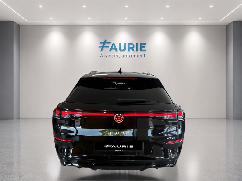 Acheter Volkswagen T-Roc T-Roc 1.5 eTSI EVO2 Hybrid 150 ch DSG7 R-Line 5p neuf dans les concessions du Groupe Faurie