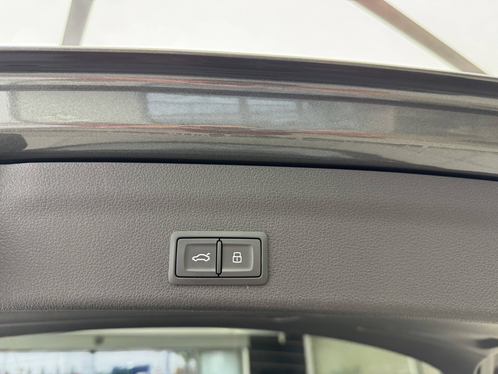 Acheter Audi A6 A6 Avant 55 TFSIe 367 ch S tronic 7 Quattro Competition 5p neuf dans les concessions du Groupe Faurie