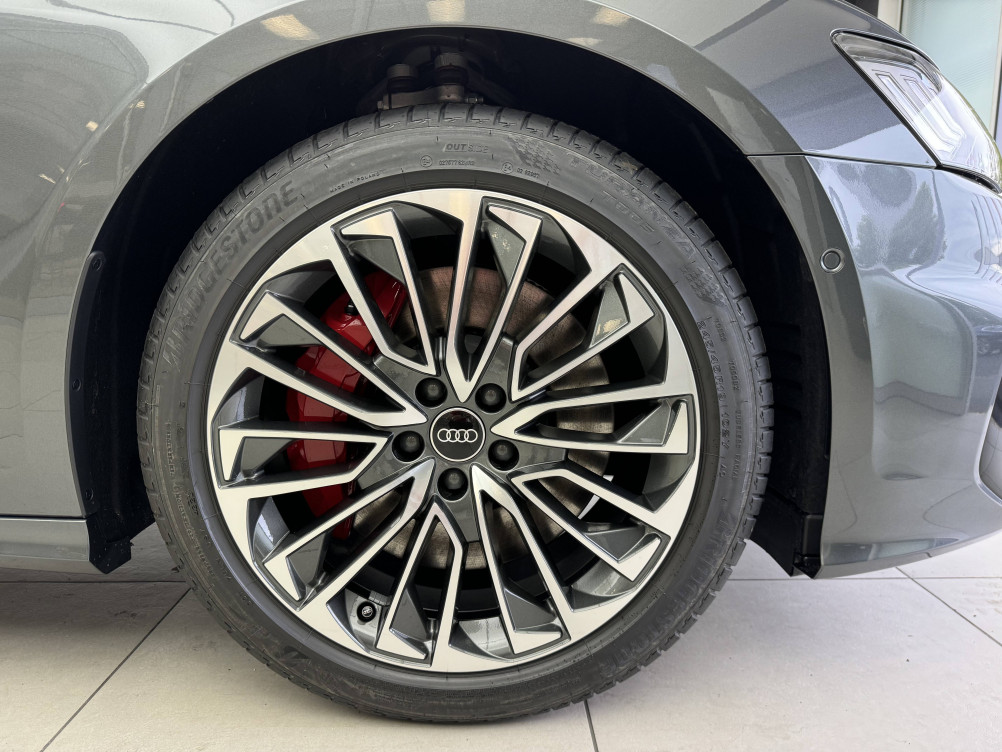 Acheter Audi A6 A6 Avant 55 TFSIe 367 ch S tronic 7 Quattro Competition 5p neuf dans les concessions du Groupe Faurie