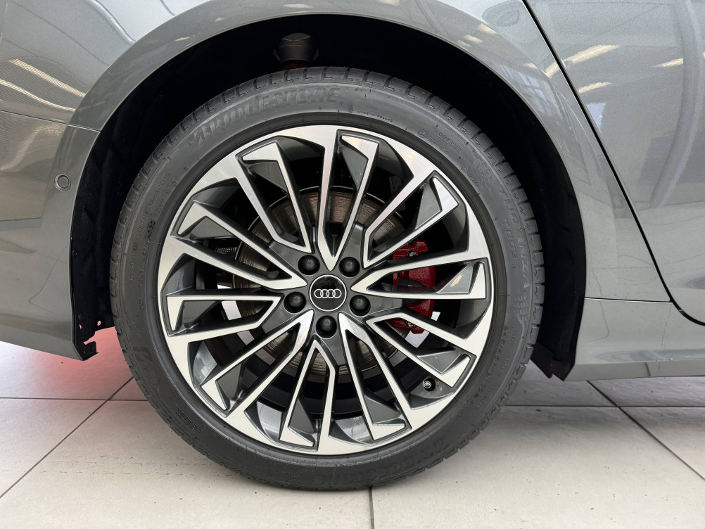 Acheter Audi A6 A6 Avant 55 TFSIe 367 ch S tronic 7 Quattro Competition 5p neuf dans les concessions du Groupe Faurie