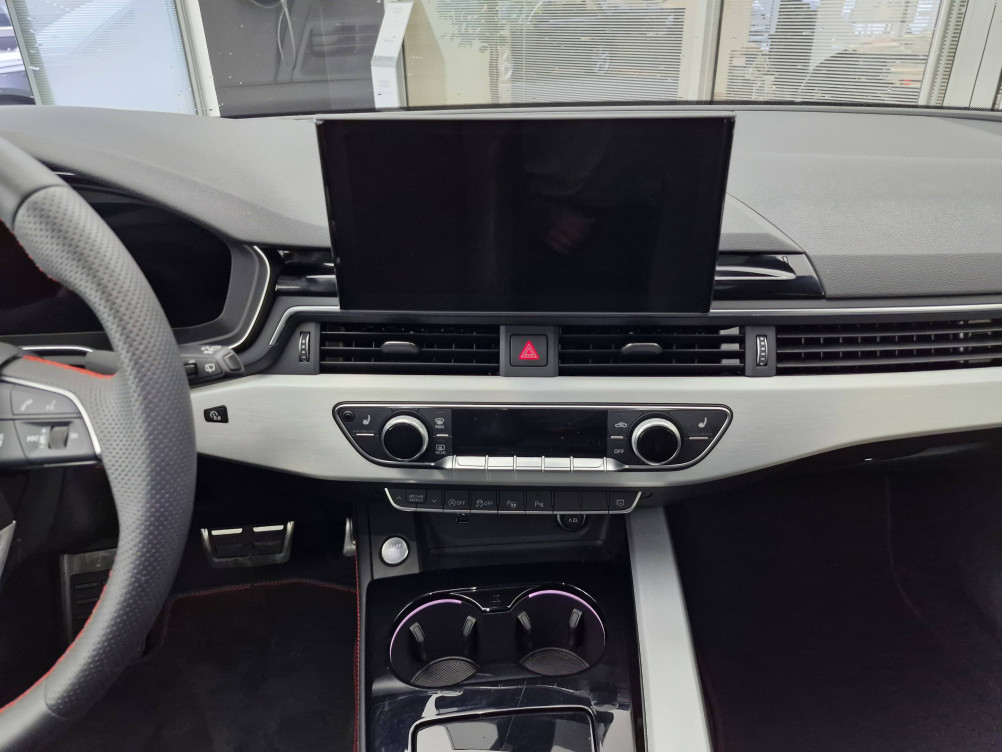 Acheter Audi A4 A4 Avant 35 TDI 163 S tronic 7 Competition 5p occasion dans les concessions du Groupe Faurie