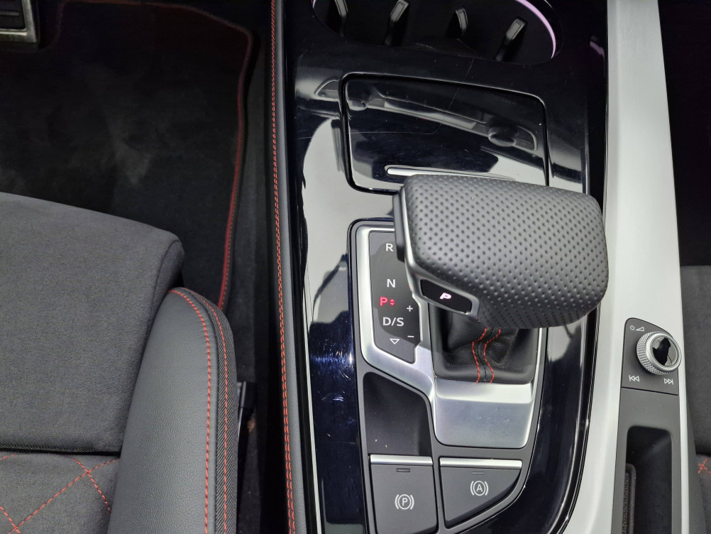 Acheter Audi A4 A4 Avant 35 TDI 163 S tronic 7 Competition 5p occasion dans les concessions du Groupe Faurie