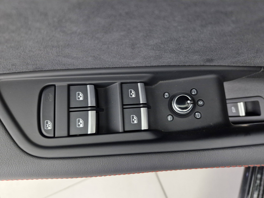Acheter Audi A4 A4 Avant 35 TDI 163 S tronic 7 Competition 5p occasion dans les concessions du Groupe Faurie