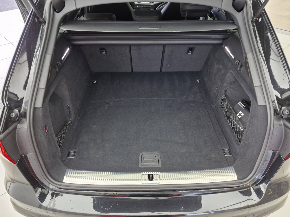 Acheter Audi A4 A4 Avant 35 TDI 163 S tronic 7 Competition 5p occasion dans les concessions du Groupe Faurie