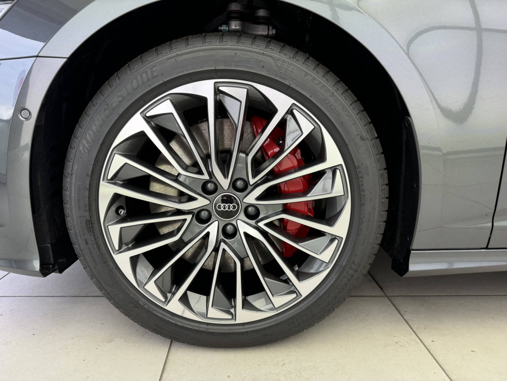 Acheter Audi A6 A6 Avant 55 TFSIe 367 ch S tronic 7 Quattro Competition 5p neuf dans les concessions du Groupe Faurie