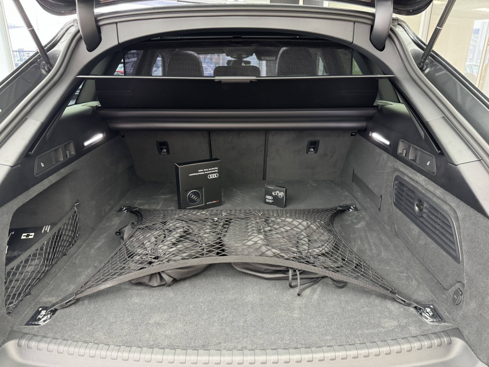 Acheter Audi A6 A6 Avant 55 TFSIe 367 ch S tronic 7 Quattro Competition 5p neuf dans les concessions du Groupe Faurie